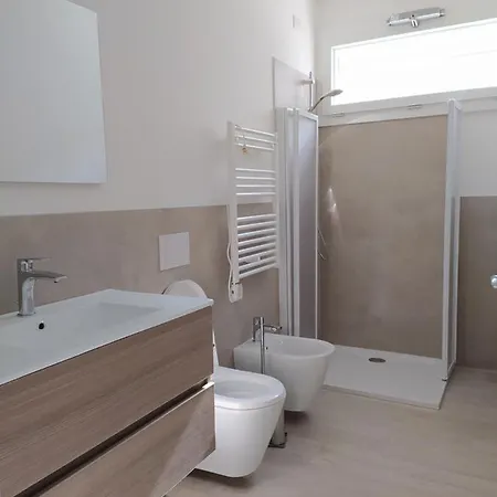 Apartment F2 - Ocean Blue