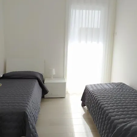 Apartment F2 - Ocean Blue *